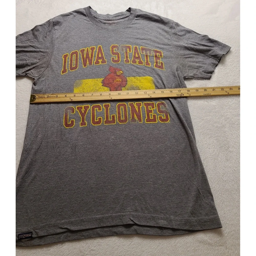 Jansport Iowa State Cyclones Men's Medium Gray Graphic T-Shirt NCAA Cy Cardinal
